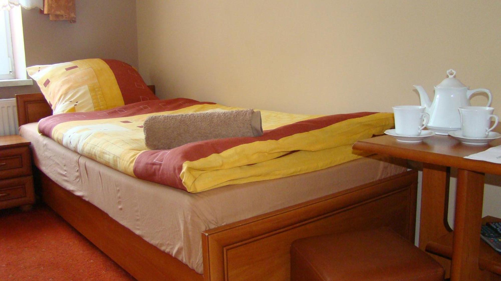 Hotelik Parkowy Legnica Ngoại thất bức ảnh